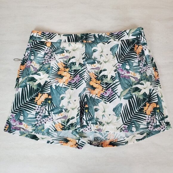 Carolina Belle Shorts Size 12 Floral Tropical Pleated Side Zip Flowy Lightweight - Picture 12 of 13